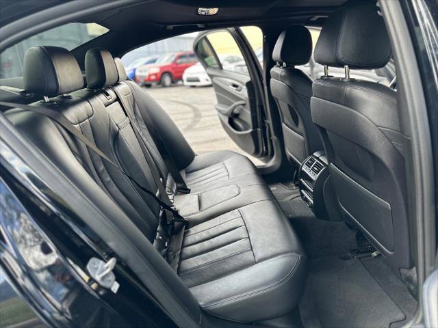 Used 2019 BMW 540i w/ M Sport Package image 21