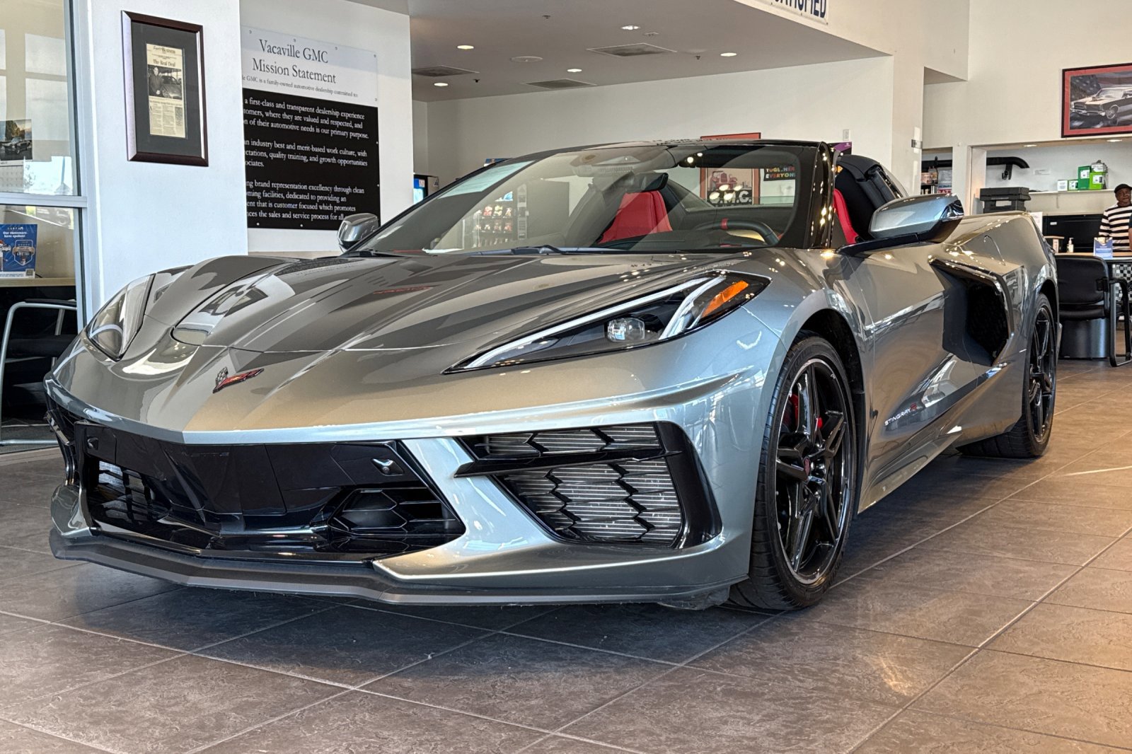 Used 2024 Chevrolet Corvette Stingray Preferred Conv w/ Z51 Performance Package image 8