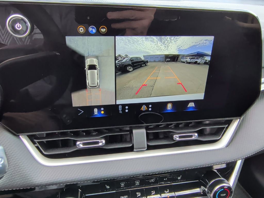 New 2026 Chevrolet Equinox LT w/ Safety and Technology Package image 23