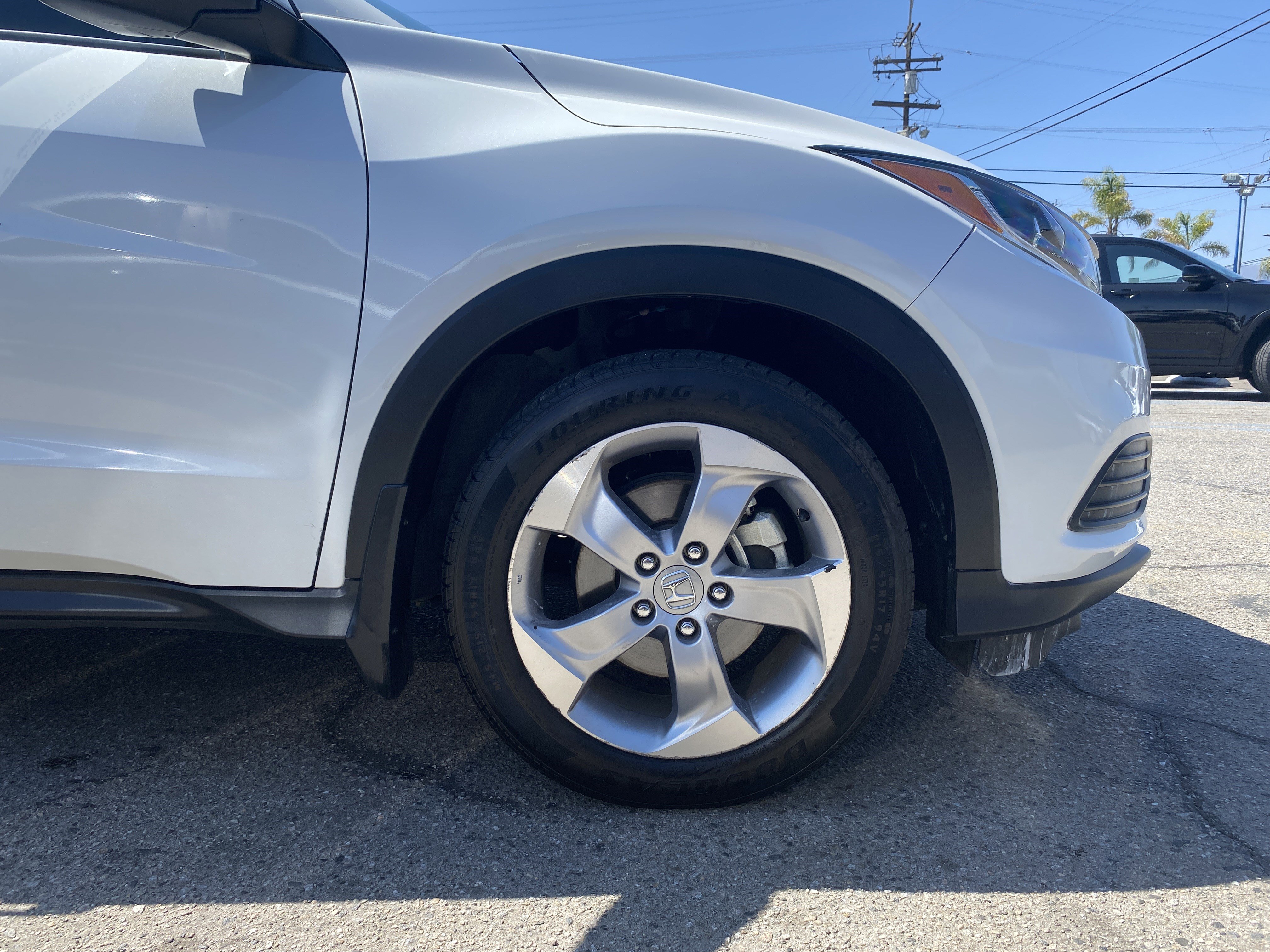 Used 2021 Honda HR-V LX image 22