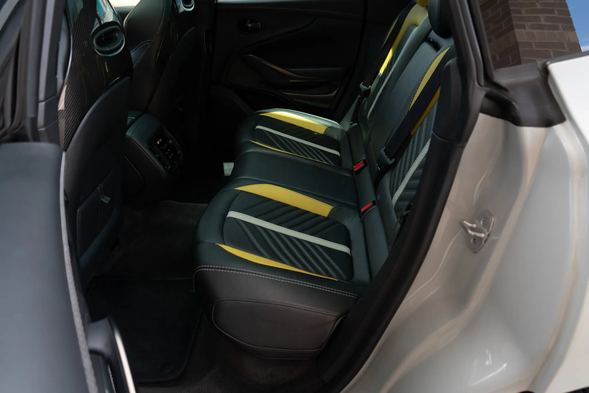 Used 2023 Aston Martin DBX 707 AWD/4WD image 32