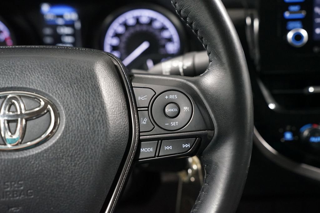 Certified 2022 Toyota Camry SE FWD image 13