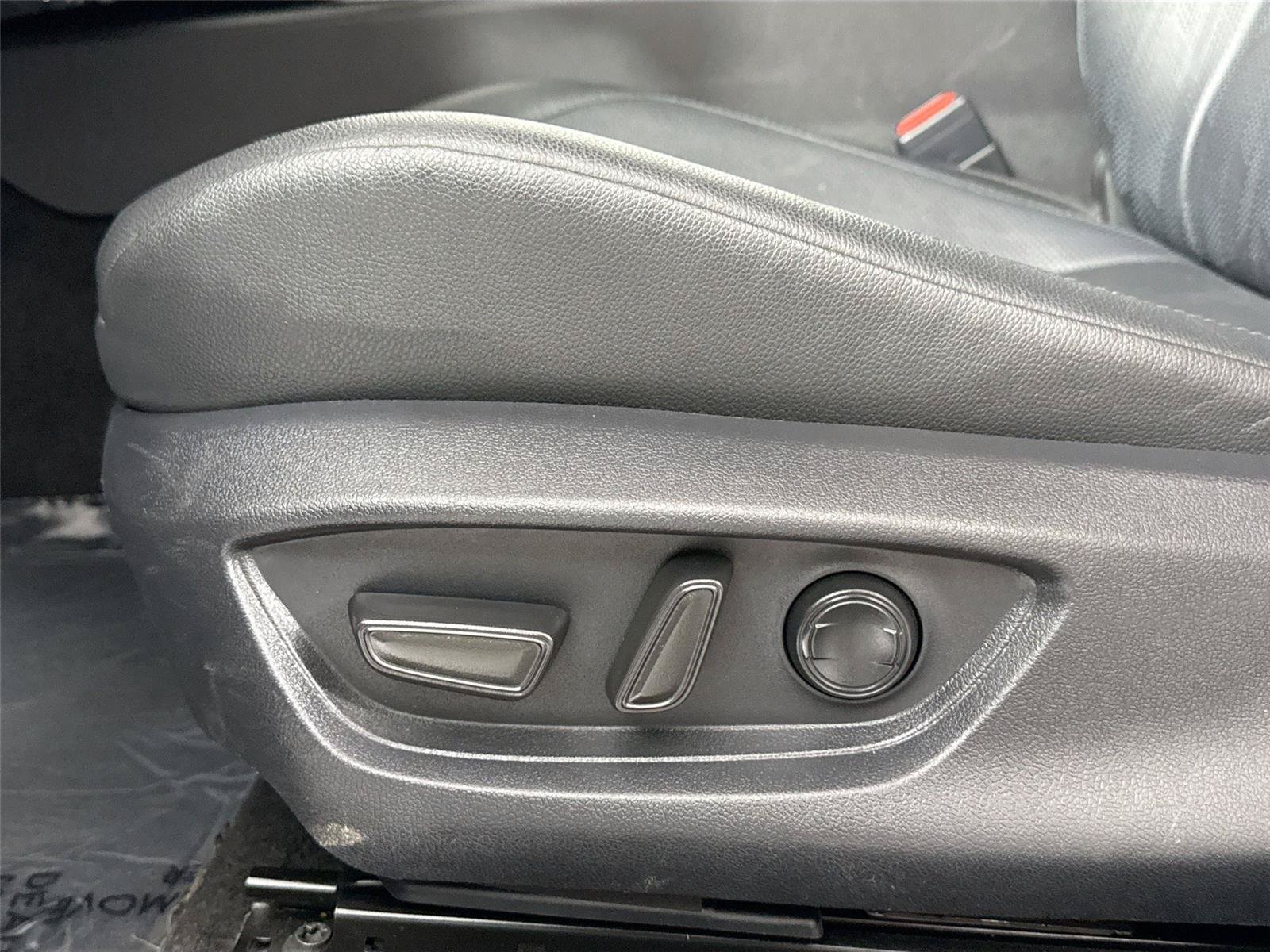 Certified 2025 Toyota Camry XSE FWD image 28