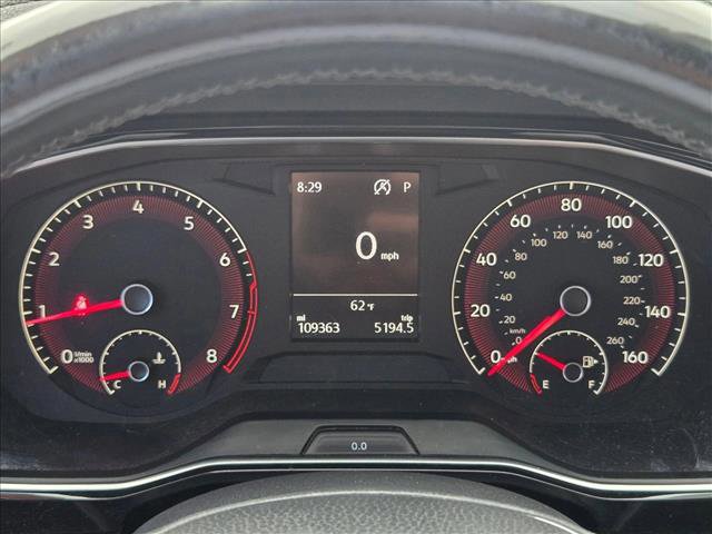 Used 2019 Volkswagen Jetta R-Line w/ R-Line Cold Weather Package FWD image 9