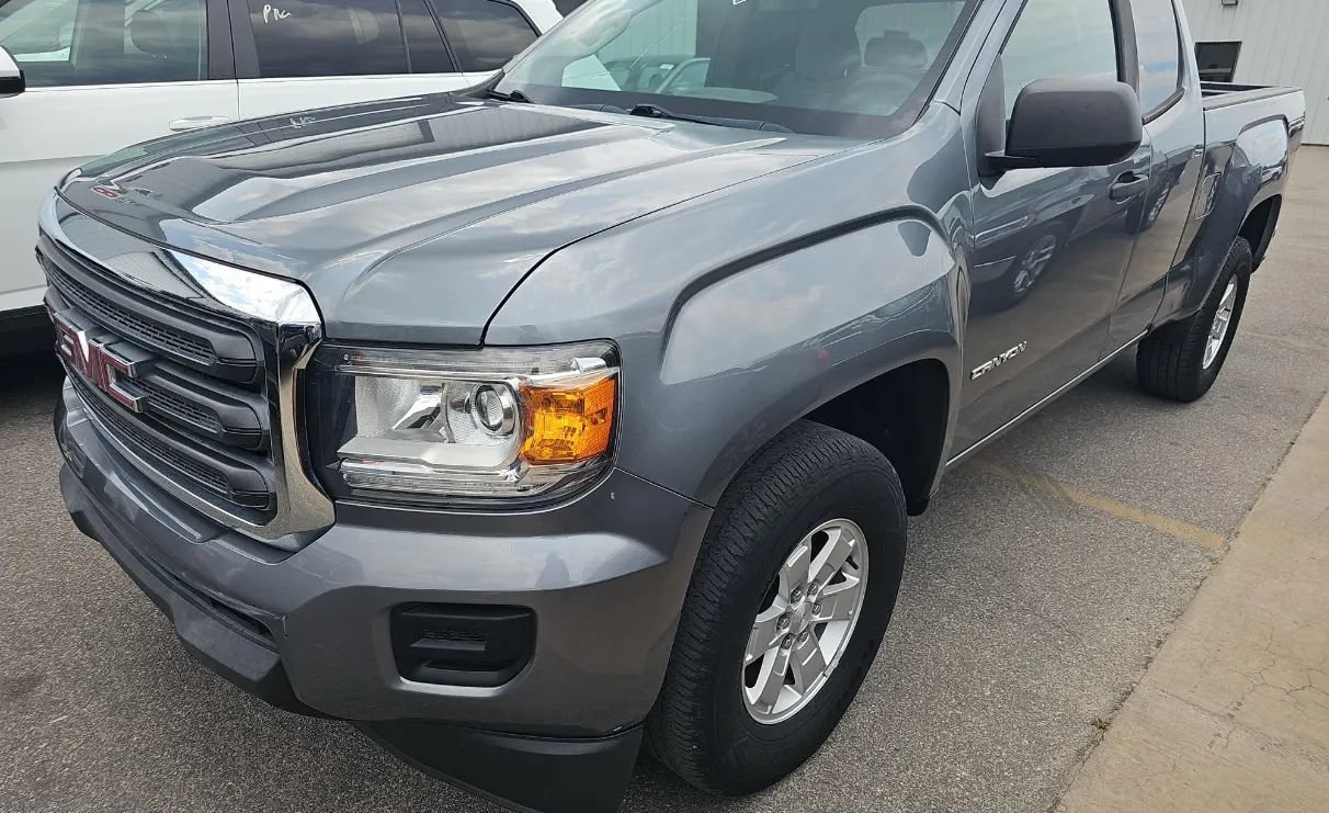 Used 2019 GMC Canyon W/T w/ Convenience Package