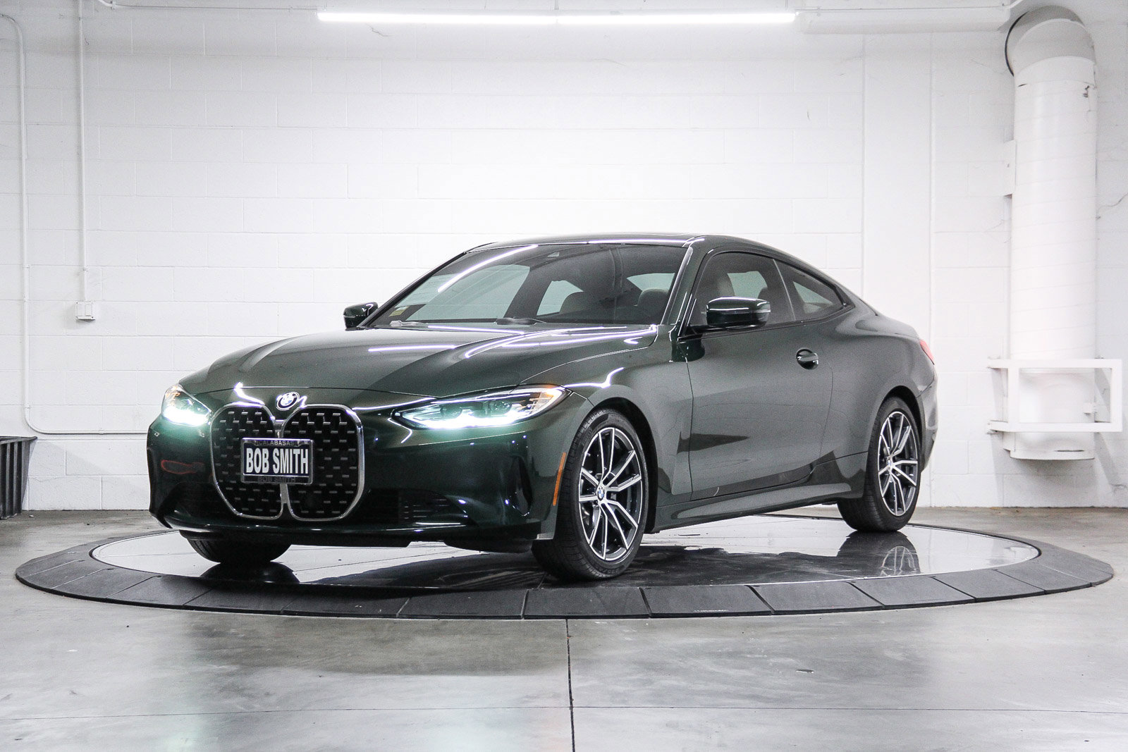 Used 2021 BMW 430i Coupe w/ Convenience Package RWD image 3