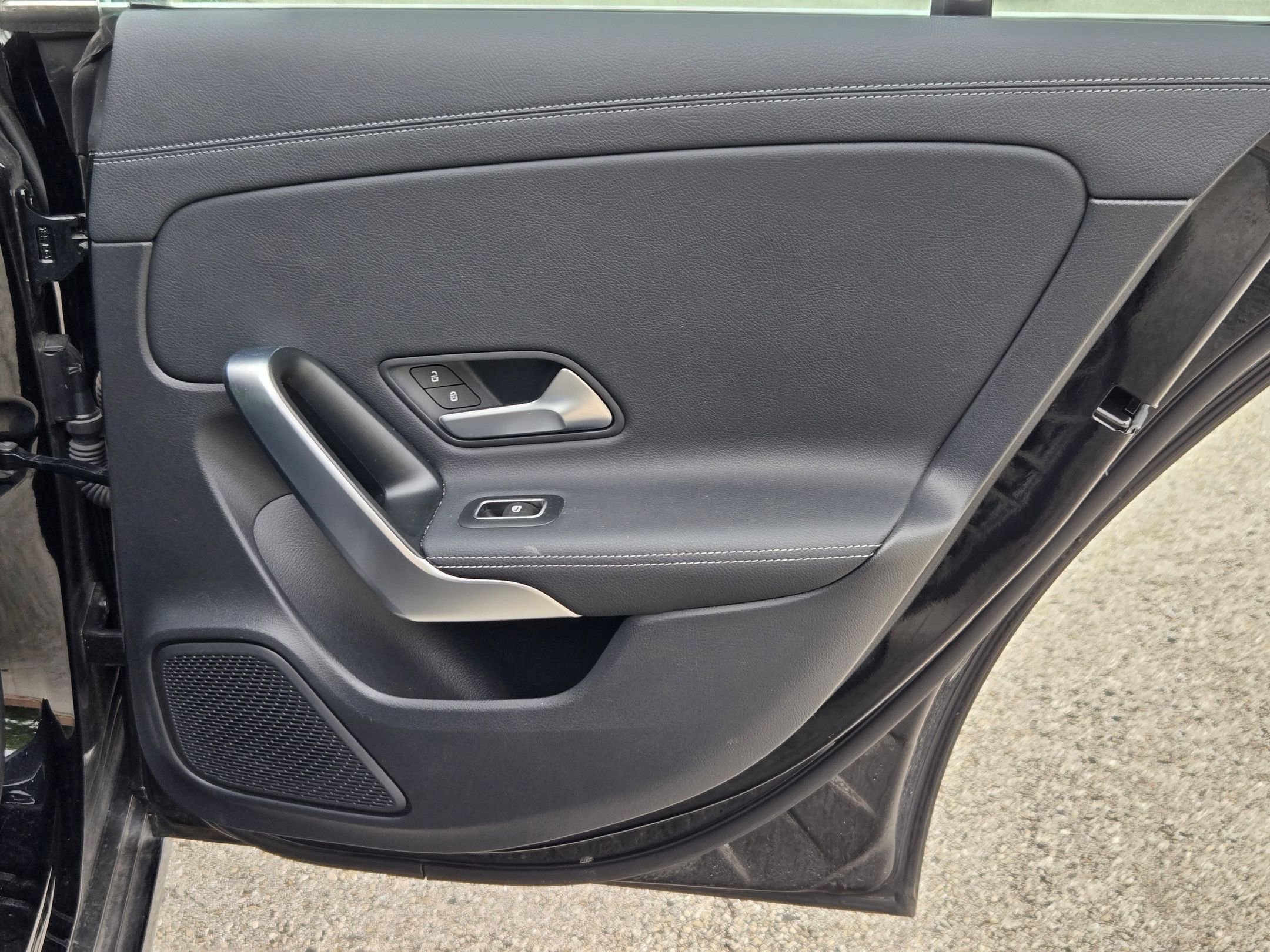 Used 2025 Mercedes-Benz CLA 250 4MATIC image 26