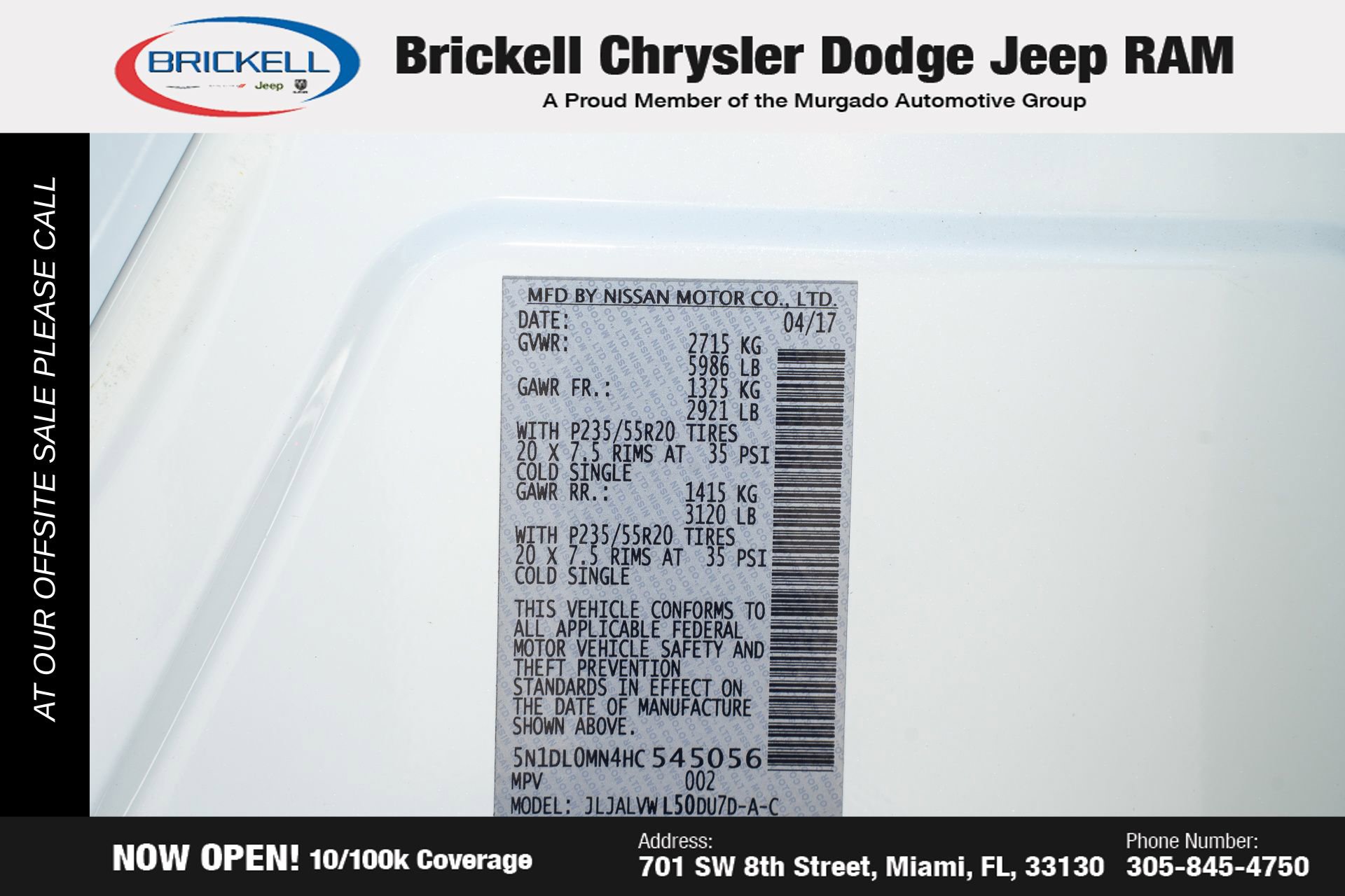 Used 2017 INFINITI QX60 Base w/ Deluxe Technology Package image 41