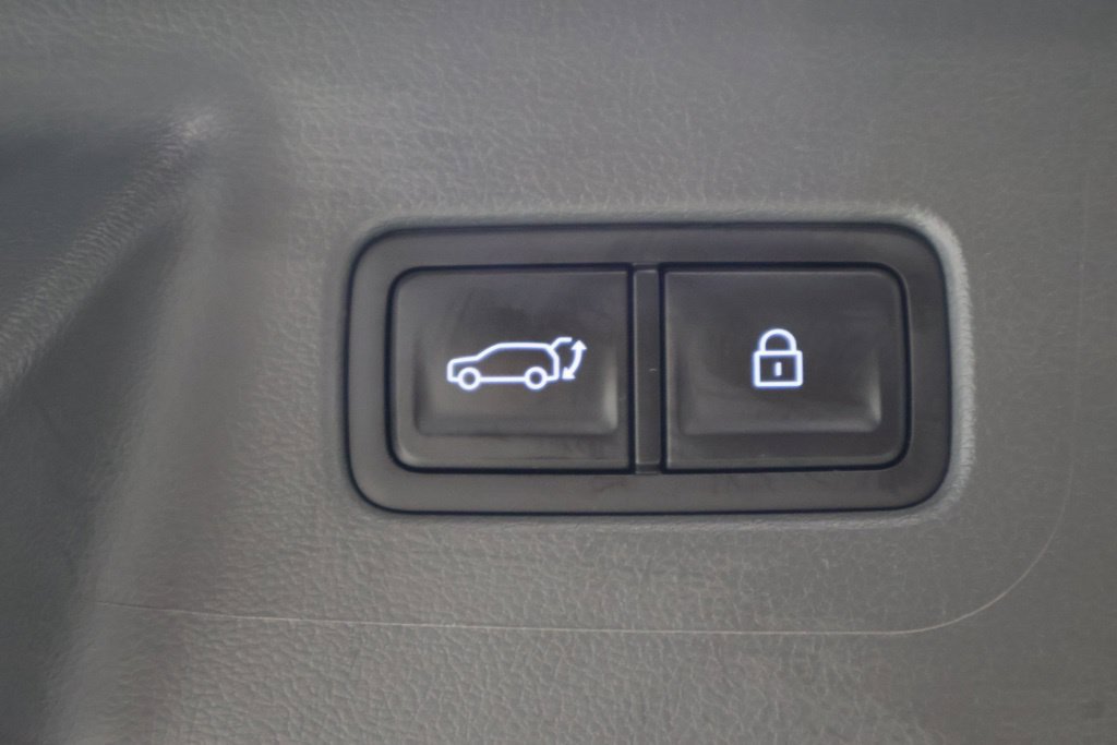 Used 2026 Hyundai Santa Fe SEL FWD image 34
