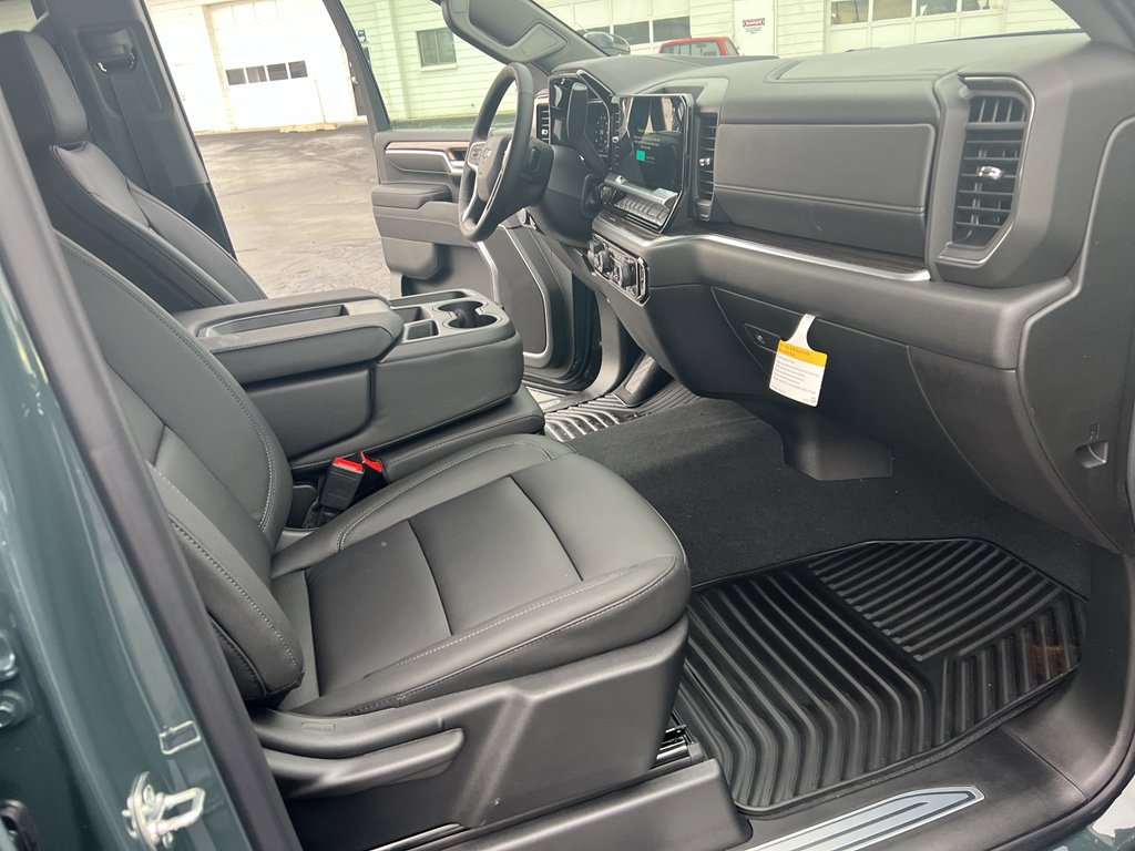 New 2026 Chevrolet Silverado 2500 LT image 25