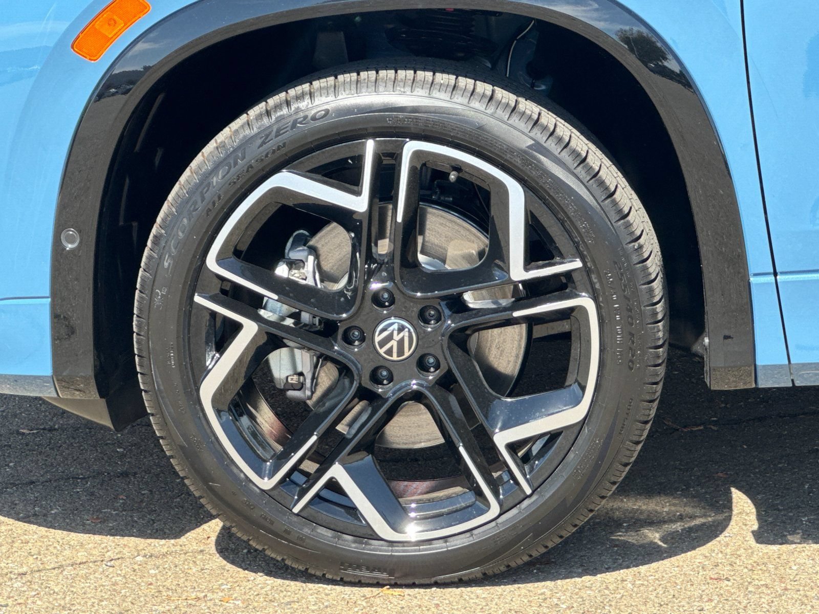New 2026 Volkswagen Tiguan SEL R-Line AWD/4WD image 26