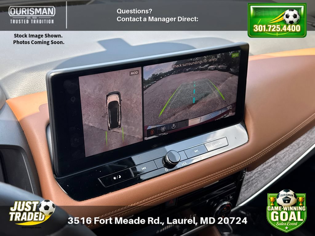 Used 2024 Nissan Rogue Platinum AWD/4WD image 12