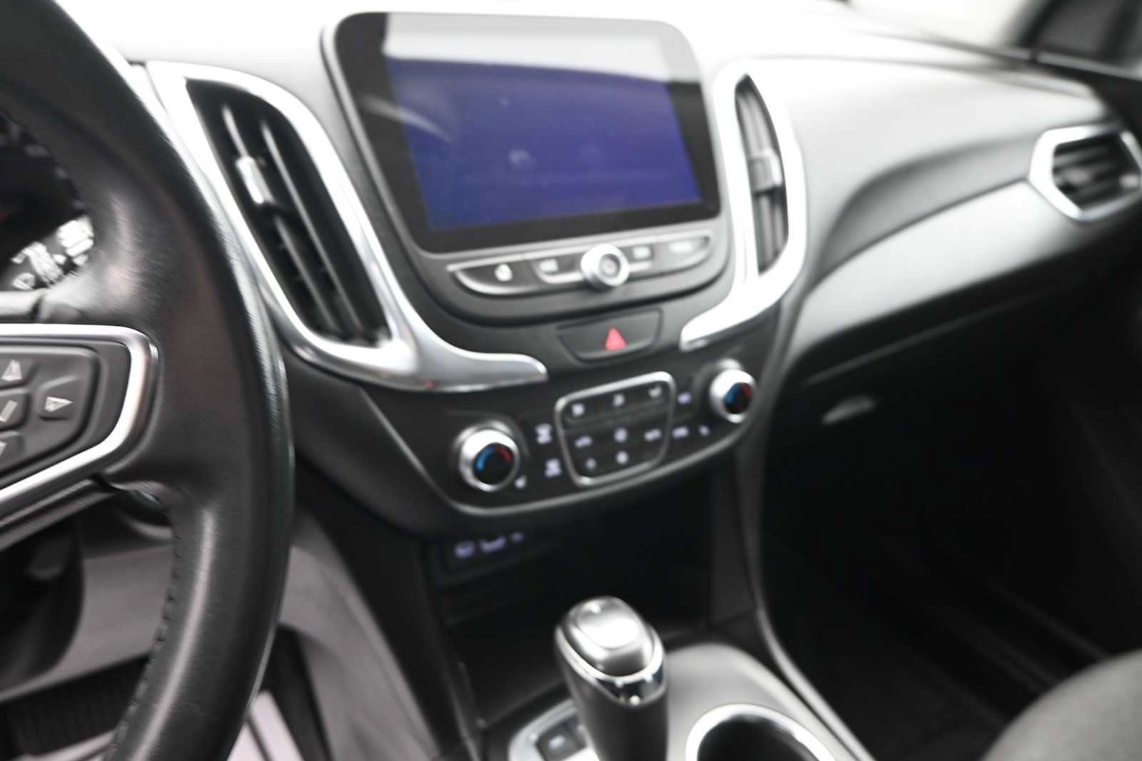 Used 2019 Chevrolet Equinox LT AWD/4WD image 16