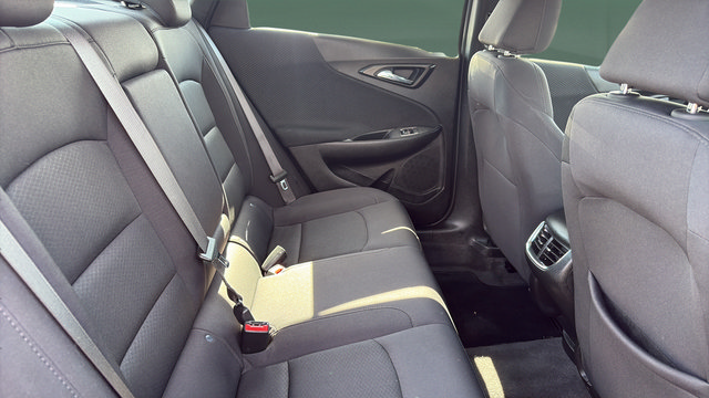 Used 2024 Chevrolet Malibu LT FWD image 22