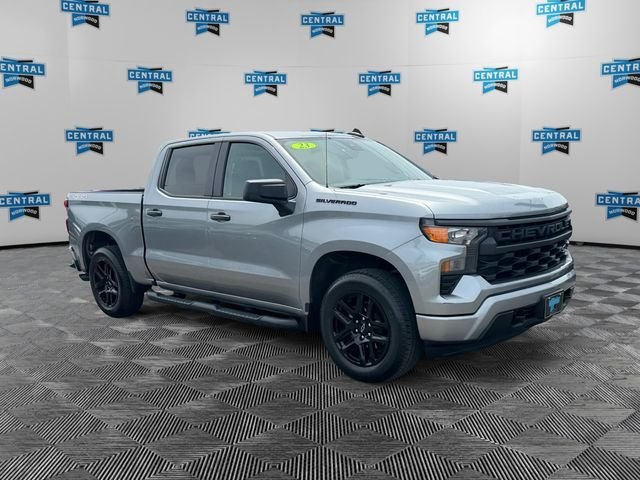 Used 2023 Chevrolet Silverado 1500 Custom w/ Rally Edition AWD/4WD image 7