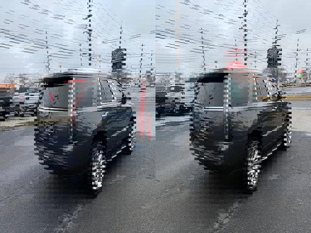 Used 2020 Cadillac Escalade Luxury image 7