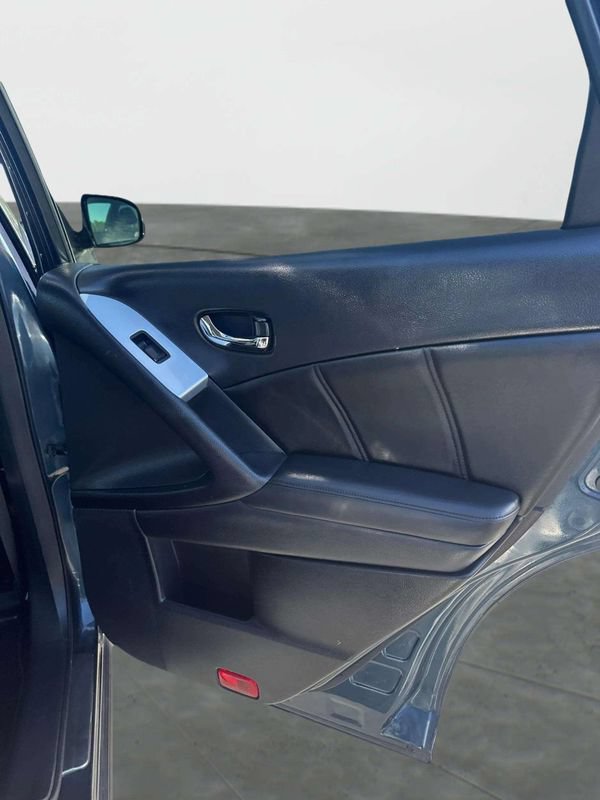 Used 2013 Nissan Murano SL AWD/4WD image 11