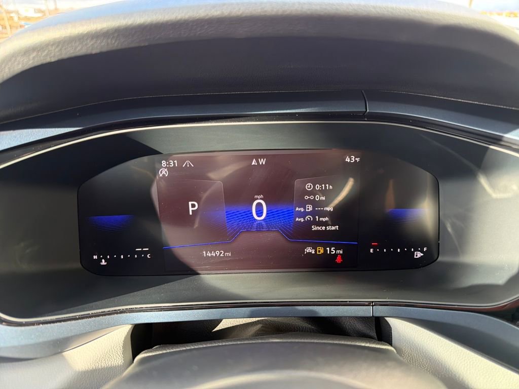 Certified 2024 Volkswagen Taos SE w/ Panoramic Sunroof Package image 17