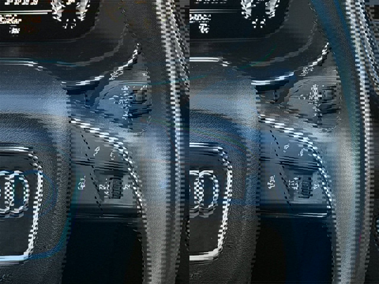 Used 2023 Audi Q5 e Premium Plus w/ Premium Plus Package image 15