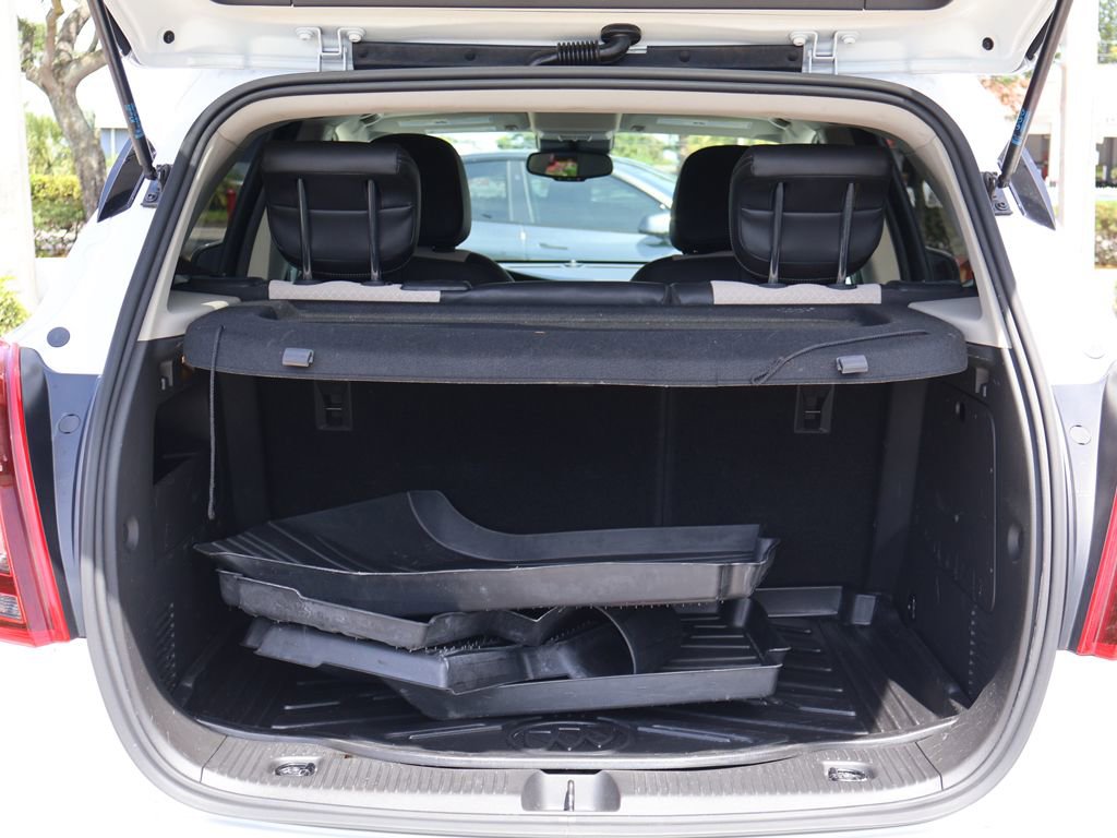 Used 2020 Buick Encore Preferred w/ Safety Package FWD image 16