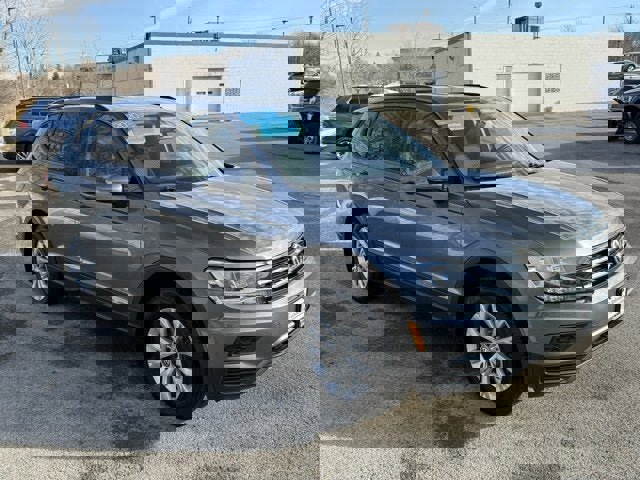 Certified 2020 Volkswagen Tiguan S image 3