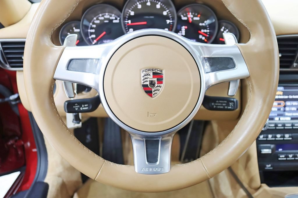 Used 2011 Porsche 911 Carrera RWD image 16