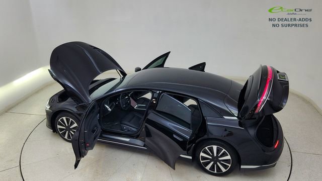 Used 2023 Lucid Air Pure image 89