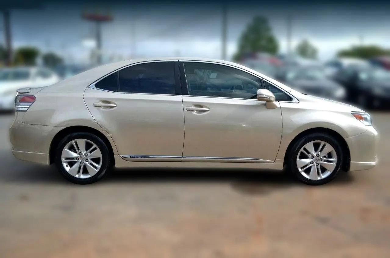 Used 2012 Lexus HS 250h image 12