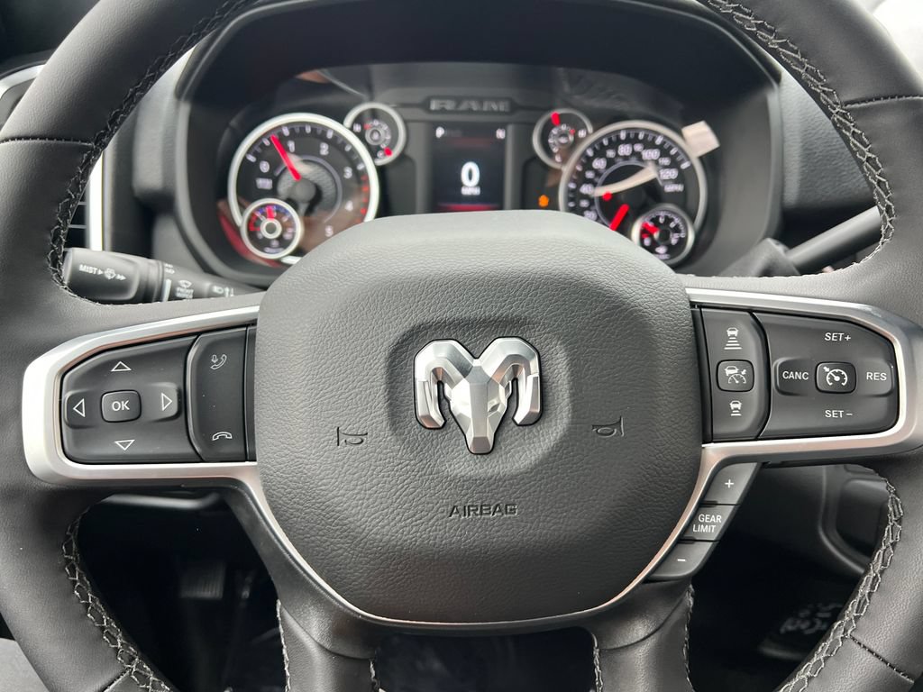 New 2026 RAM 2500 Big Horn AWD/4WD image 24