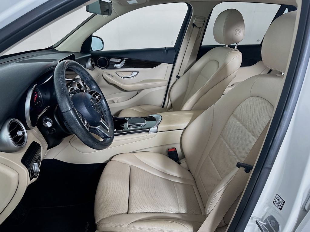 Used 2021 Mercedes-Benz GLC 300 image 8