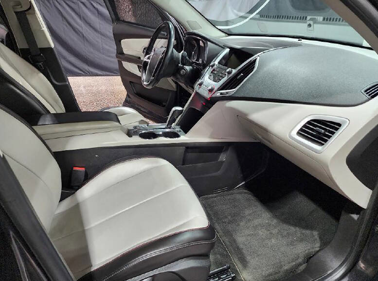 Used 2014 GMC Terrain SLT AWD/4WD image 12