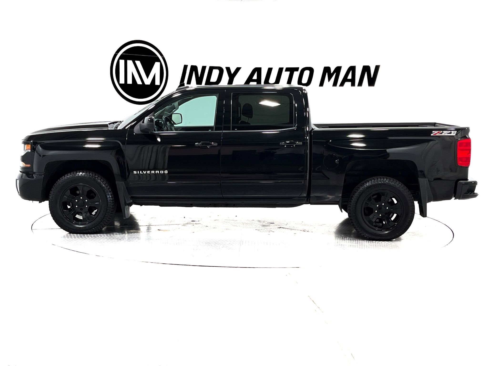 Used 2017 Chevrolet Silverado 1500 LT w/ All Star Edition AWD/4WD image 7
