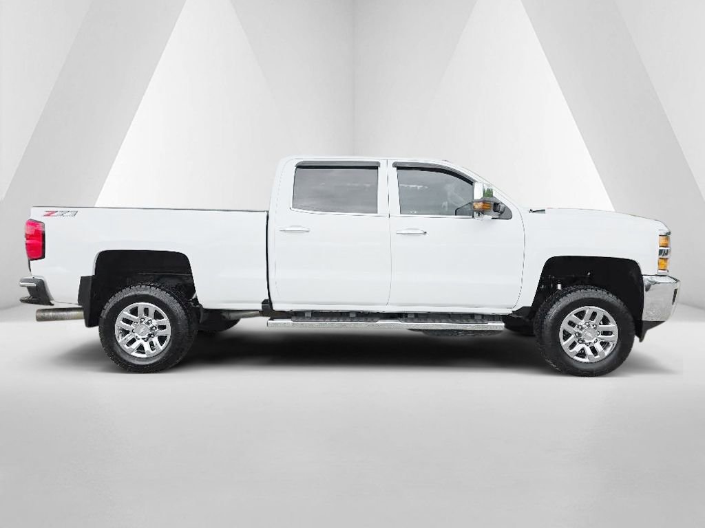 Used 2019 Chevrolet Silverado 3500 LTZ w/ Duramax Plus Package AWD/4WD image 4
