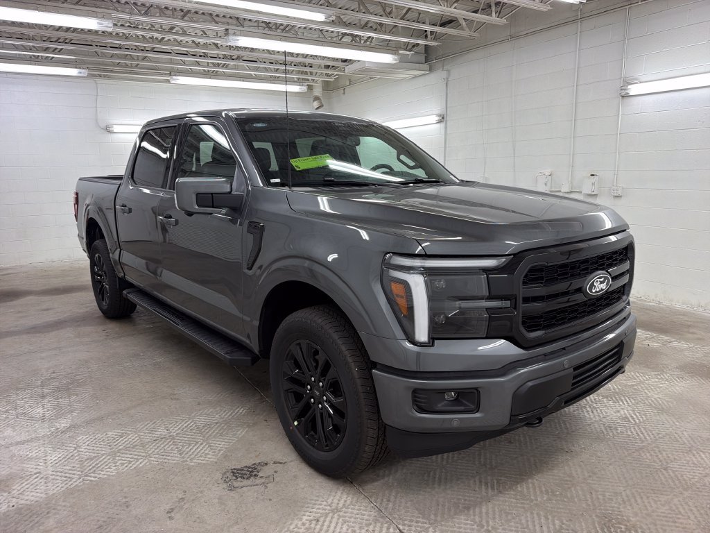 New 2026 Ford F150 Lariat w/ Equipment Group 501A Mid