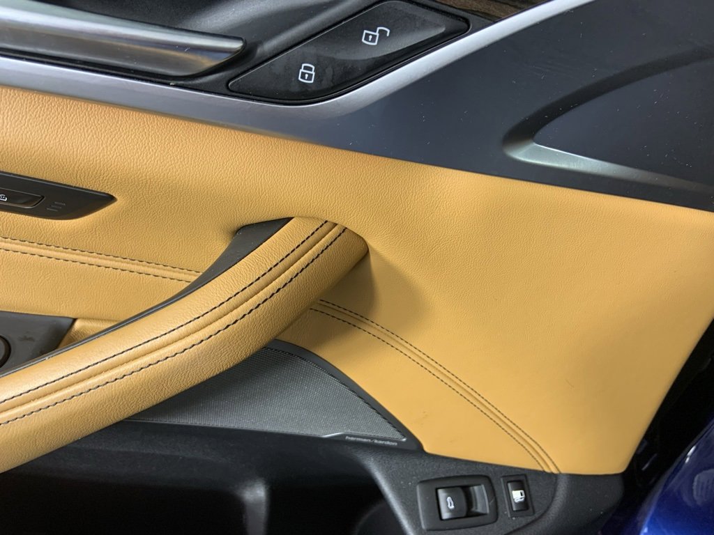 Used 2020 BMW 530e xDrive w/ Executive Package image 33