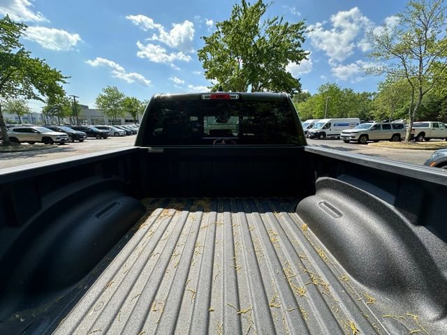 Used 2023 RAM 1500 Laramie AWD/4WD image 12
