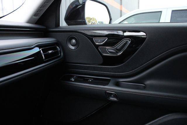 New 2026 Lincoln Aviator Reserve AWD/4WD image 21