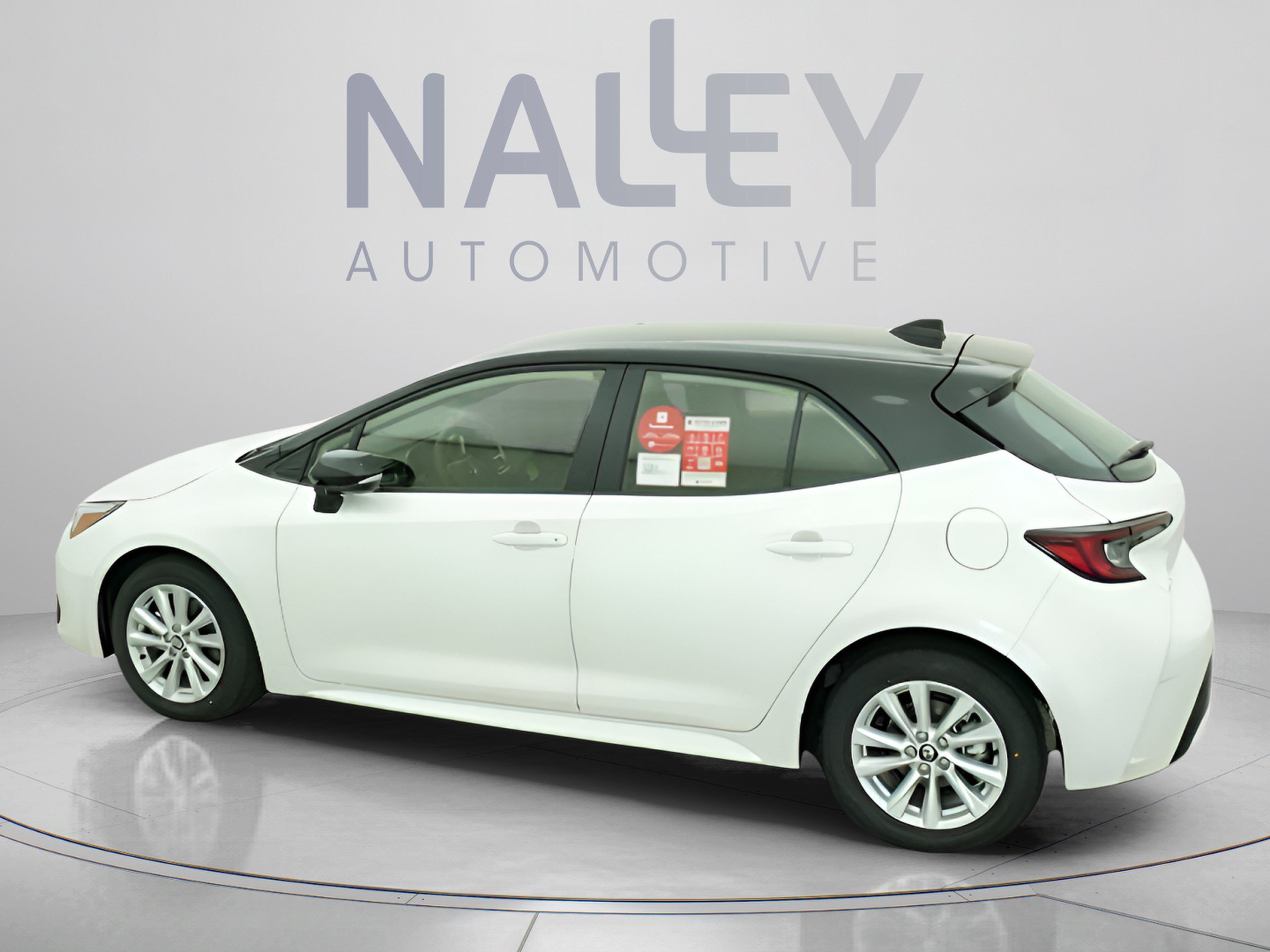 New 2027 Toyota Corolla SE w/ SE Premium Package FWD image 4