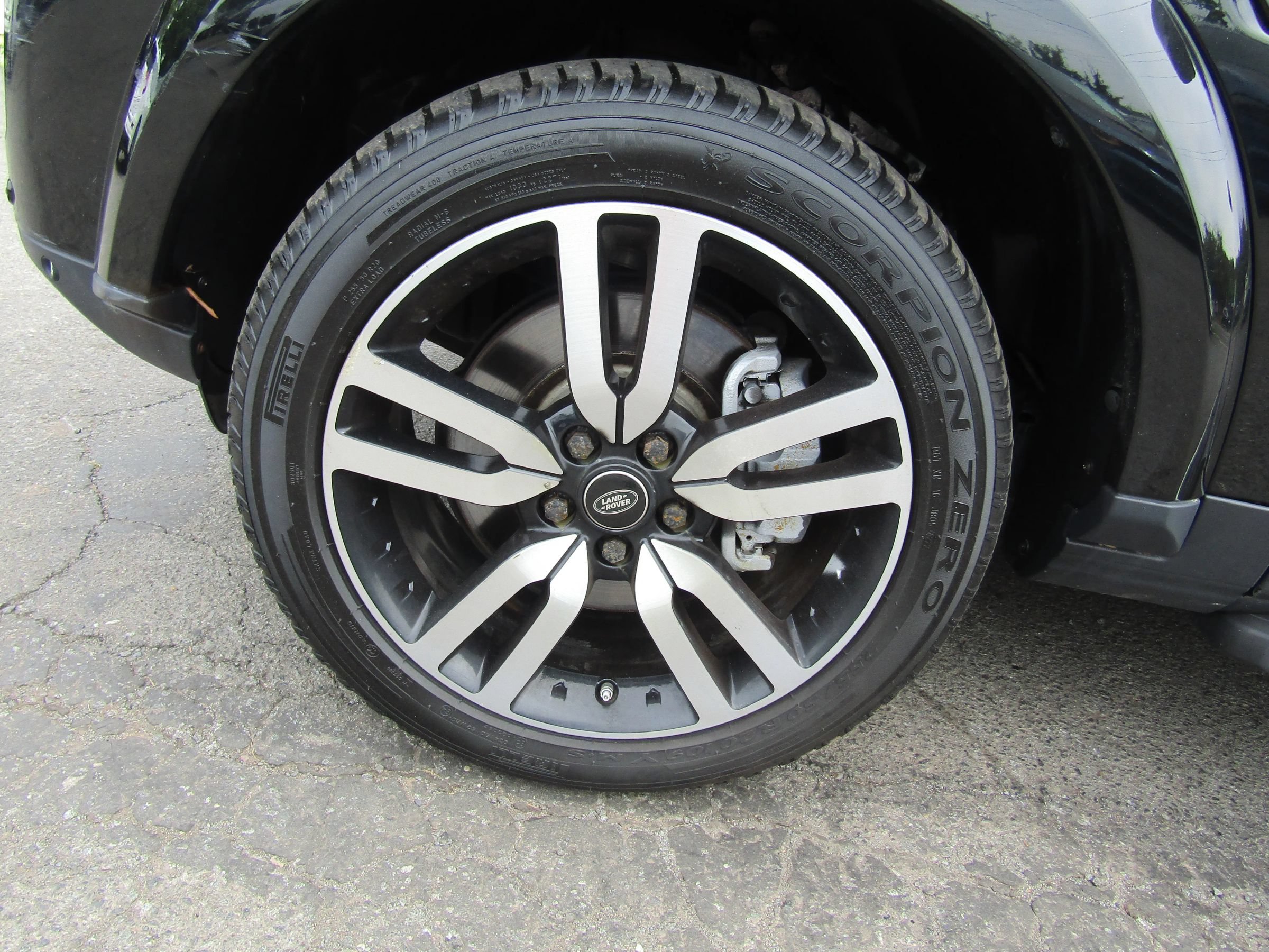 Used 2016 Land Rover LR4 HSE LUX AWD/4WD image 34