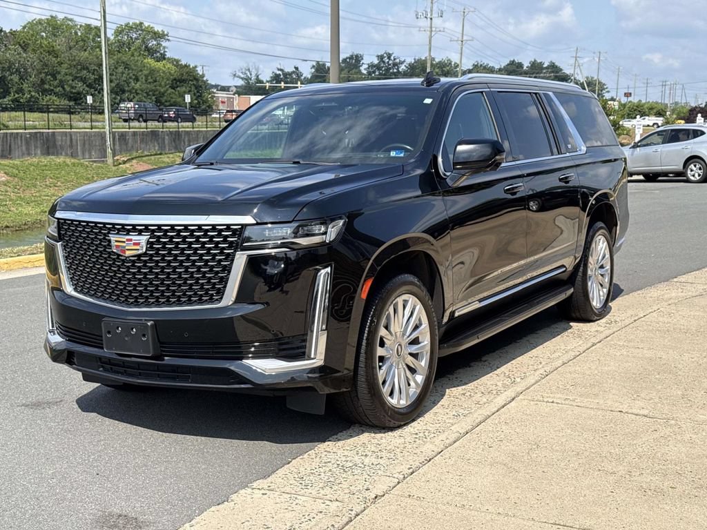 Used 2023 Cadillac Escalade ESV Luxury AWD/4WD image 21