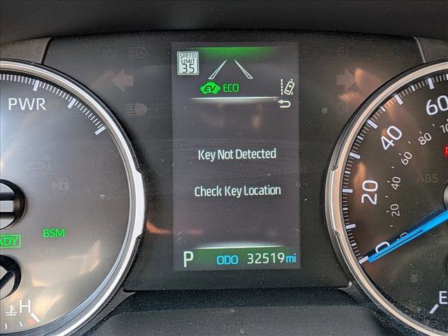 Used 2022 Toyota RAV4 XLE w/ Convenience Package AWD/4WD image 9