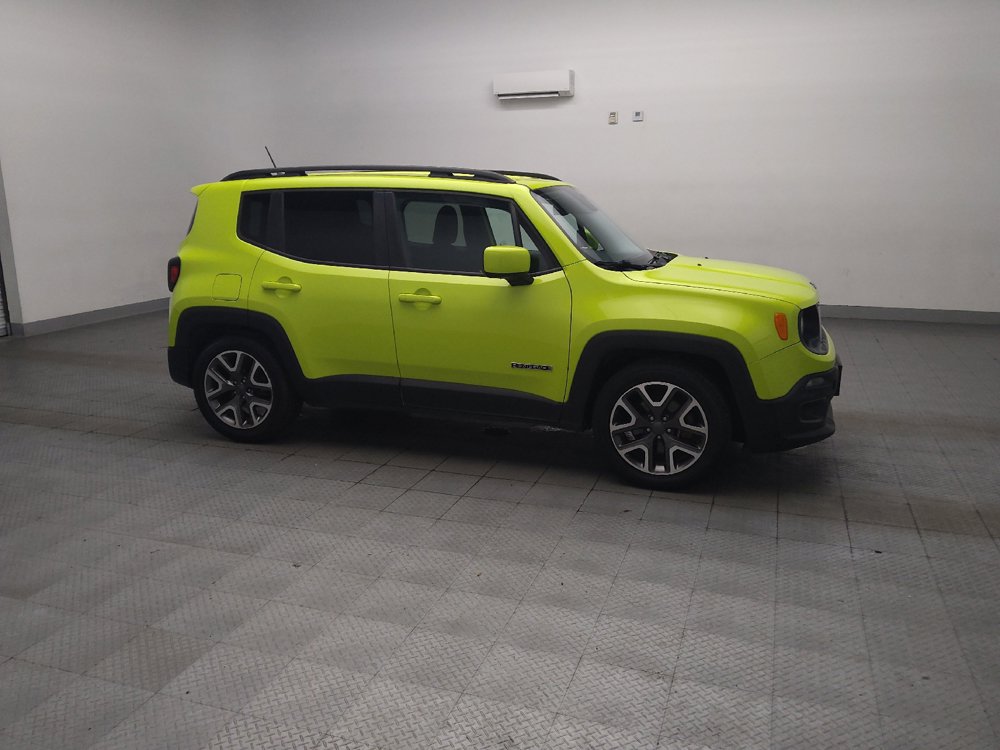 Used 2017 Jeep Renegade Latitude w/ Popular Equipment Group FWD image 11