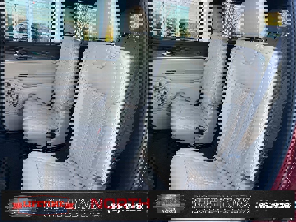 New 2025 Jeep Grand Cherokee L Limited image 16