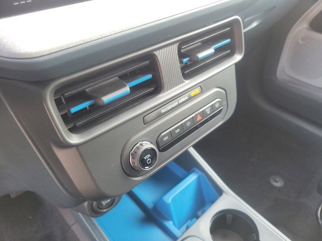 New 2025 Ford Maverick XLT w/ XLT Luxury Package image 12