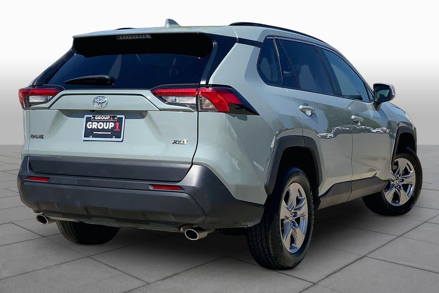 Used 2023 Toyota RAV4 XLE FWD image 13