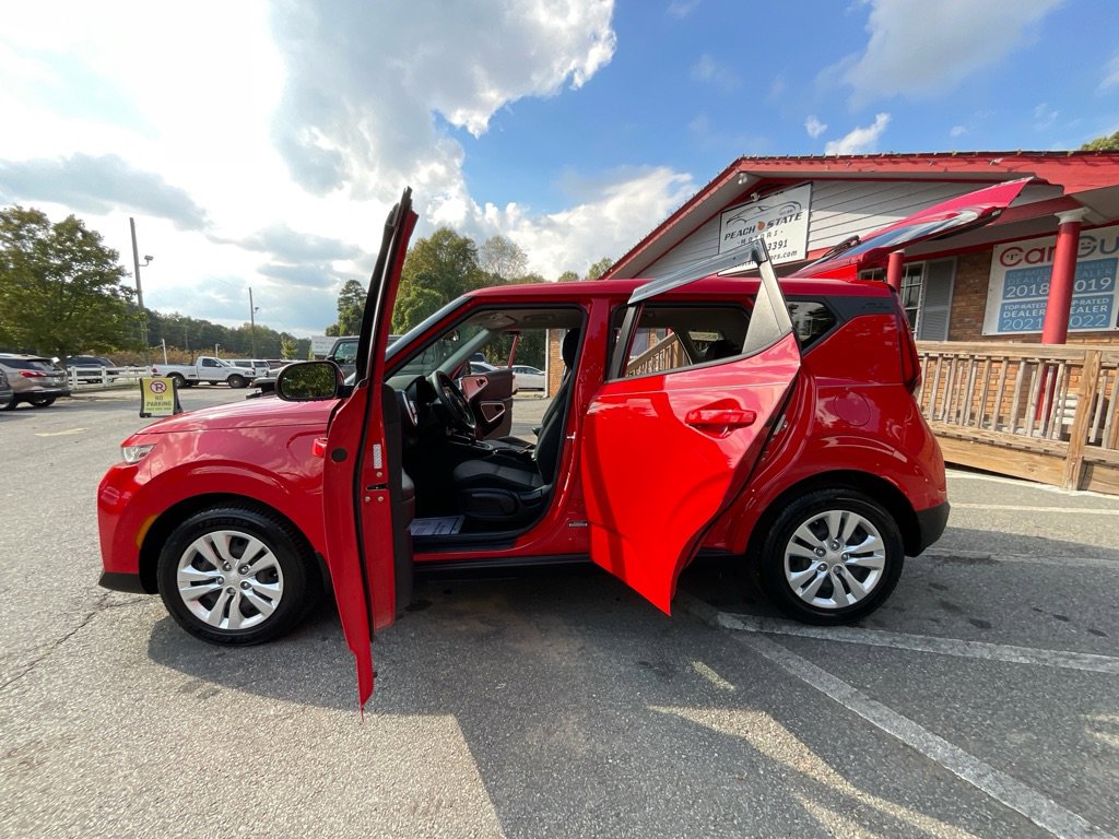 Used 2020 Kia Soul LX image 34