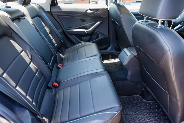 Used 2023 Volkswagen Jetta SE FWD image 22