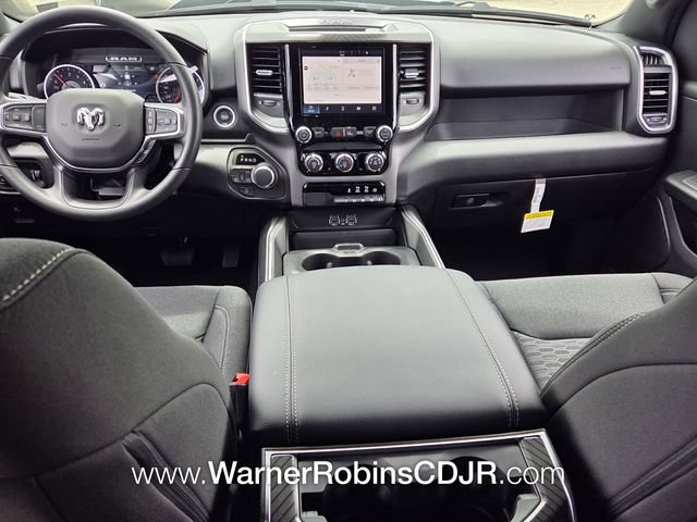 New 2026 RAM 1500 Express AWD/4WD image 8