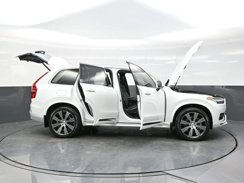 Used 2025 Volvo XC90 B6 Ultra w/ Protection Package Premier AWD/4WD image 46