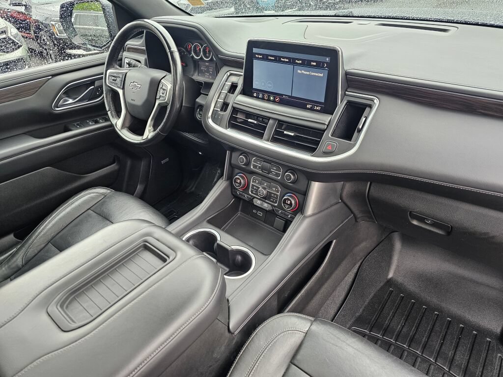 Used 2021 Chevrolet Suburban Z71 w/ Z71 Signature Package AWD/4WD image 32